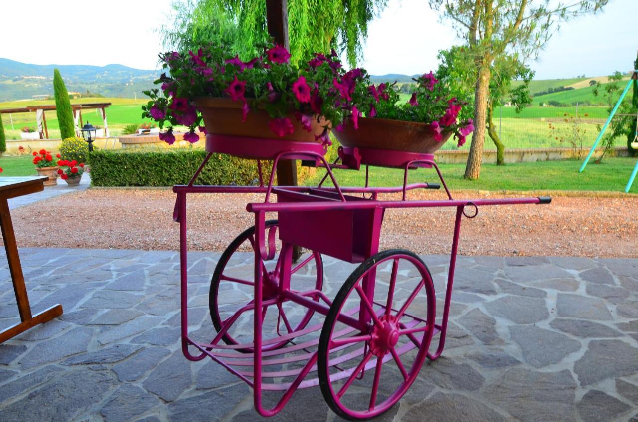 Agriturismo L'Impero サンタ・ルーチェ エクステリア 写真
