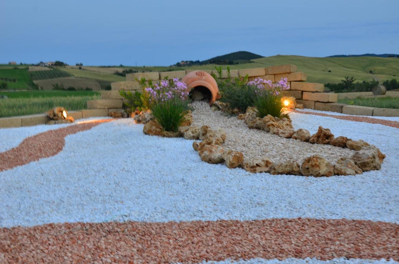 Agriturismo L'Impero サンタ・ルーチェ エクステリア 写真