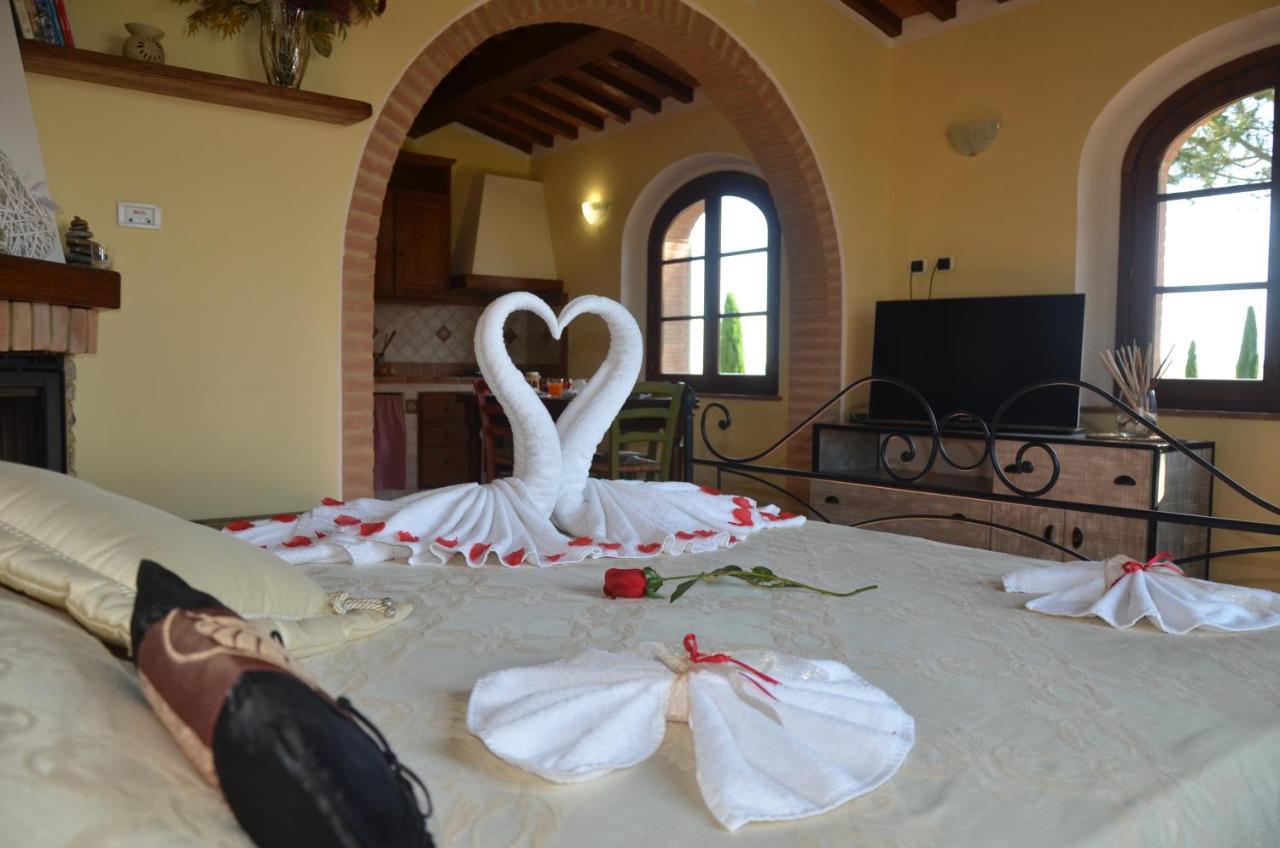 Agriturismo L'Impero サンタ・ルーチェ エクステリア 写真