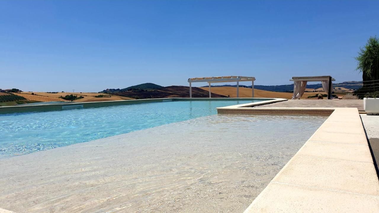 Agriturismo L'Impero サンタ・ルーチェ エクステリア 写真